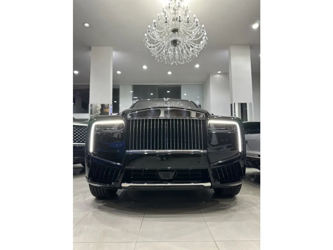 Rolls-Royce Cullinan 6.7 V12 Aut., foto 4 de 10