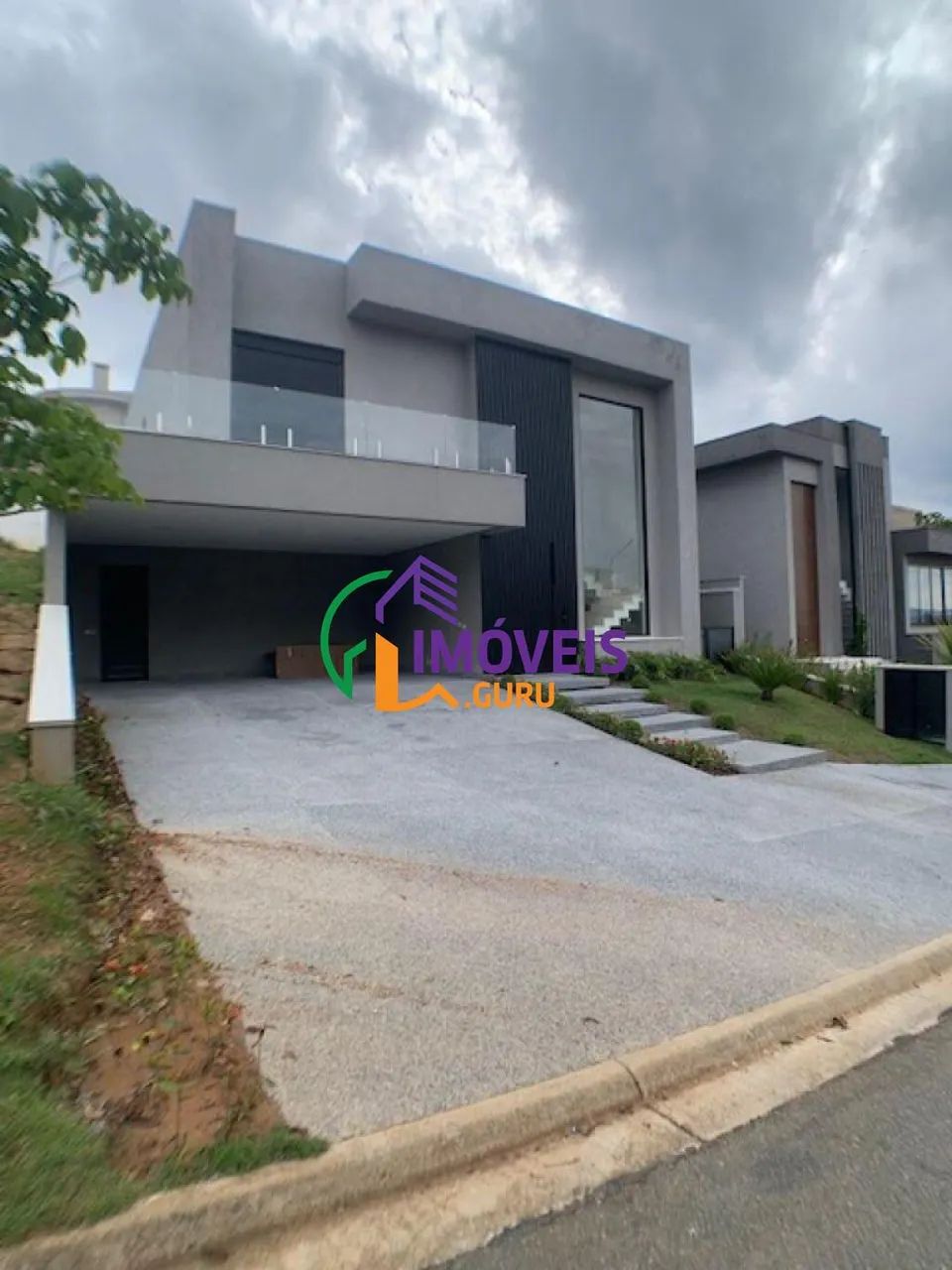 CASA EM CONDOMÍNIO - ALPHAVILLE - SP