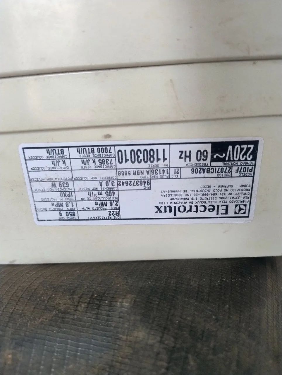 Ar condicionado Eletrolux 7000 BTUs usado - Foto 3