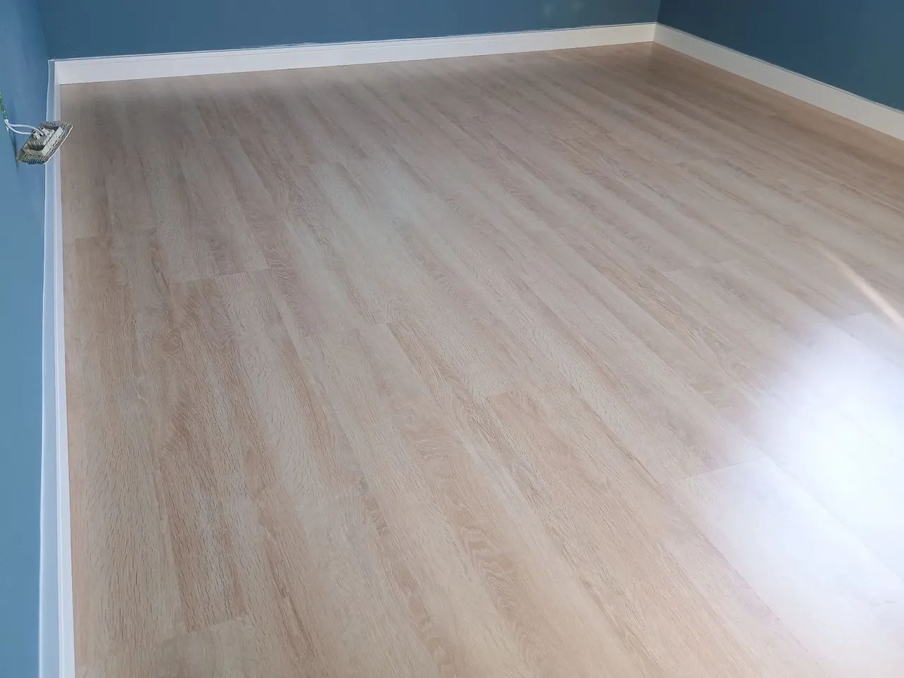 Pisos vinílico e laminado 