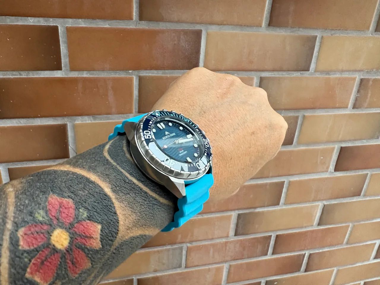Relógio Diver Solar North Edge Triton 300m - Foto 5