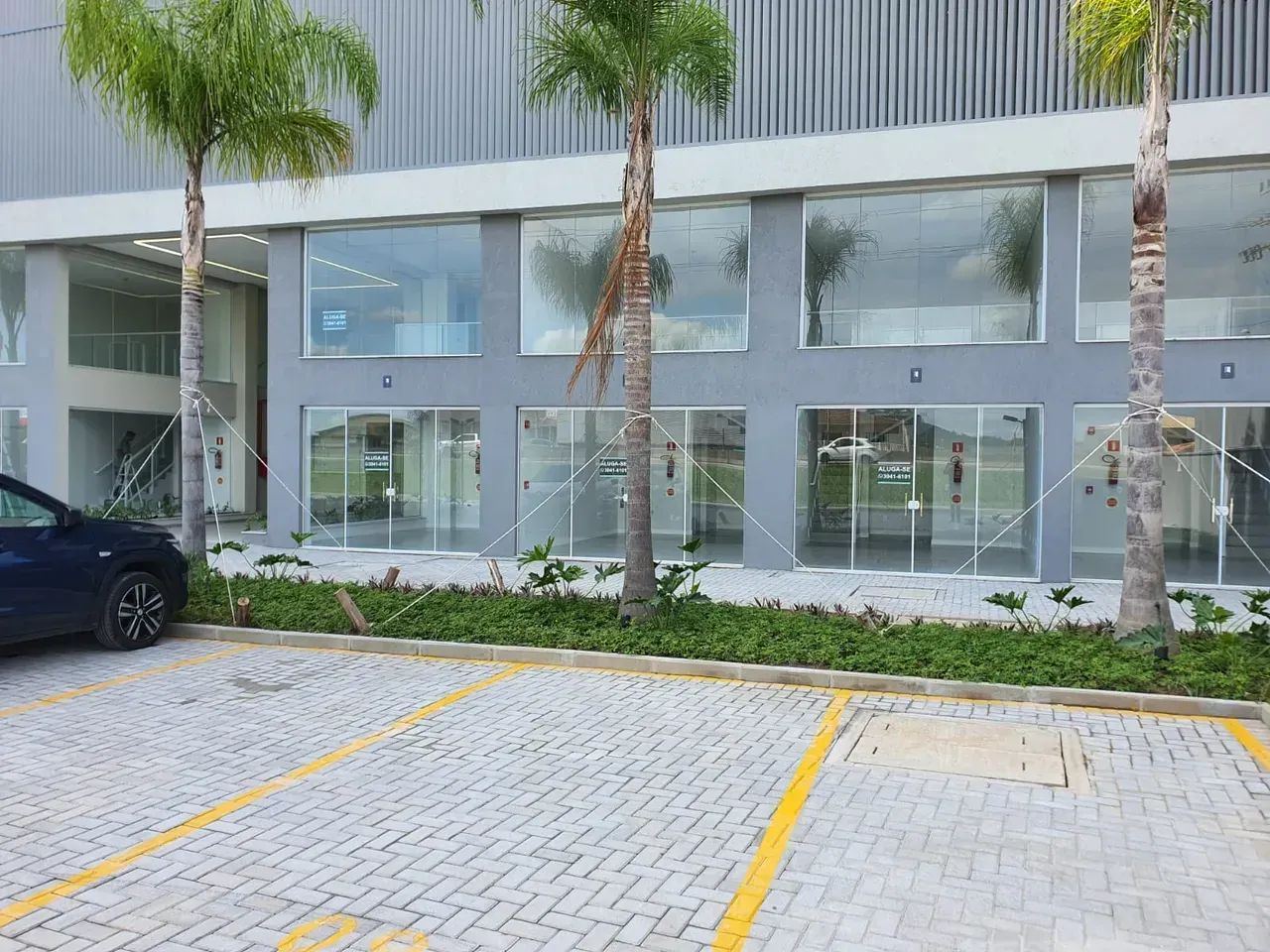 Excelente Loja Comercial Paralelo a BR 101 em Barra Velha - Foto 2