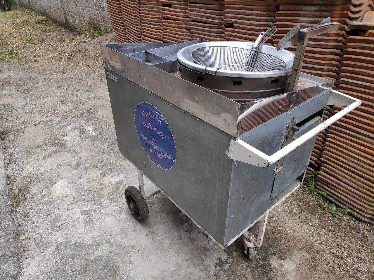 Carrocinha de batata frita - Foto 2