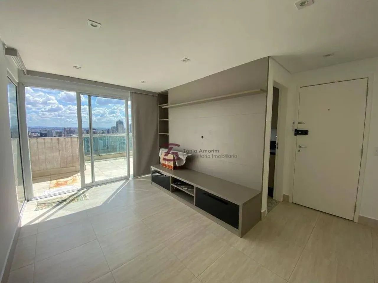 Apartamento com 2 suítes 2 vagas em Higienópolis