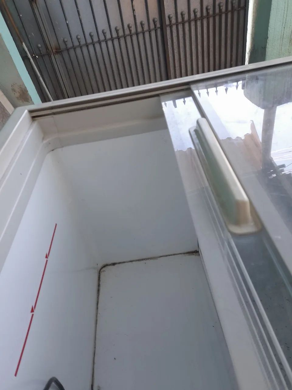 freezer horizontal pequeno 