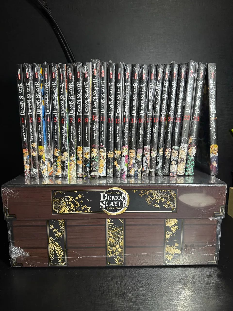 Box Demon Slayer - Mangá Lacrado Completo (23 Volumes) + Gaiden