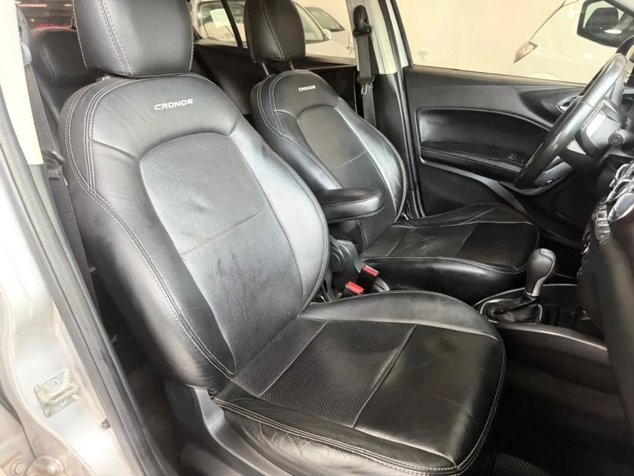 Fiat Cronos Precision 1.8 16V Flex Aut. 2019 - Foto 5