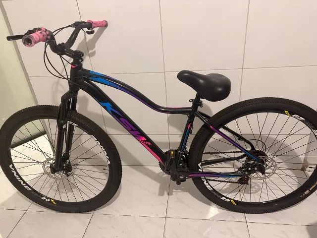 Bicicleta super nova pouco usada