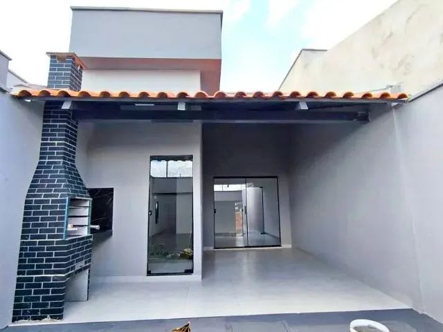 CASA A VENDA EM PERUS  PROXIMO A PRAÇA DO SAMBA 