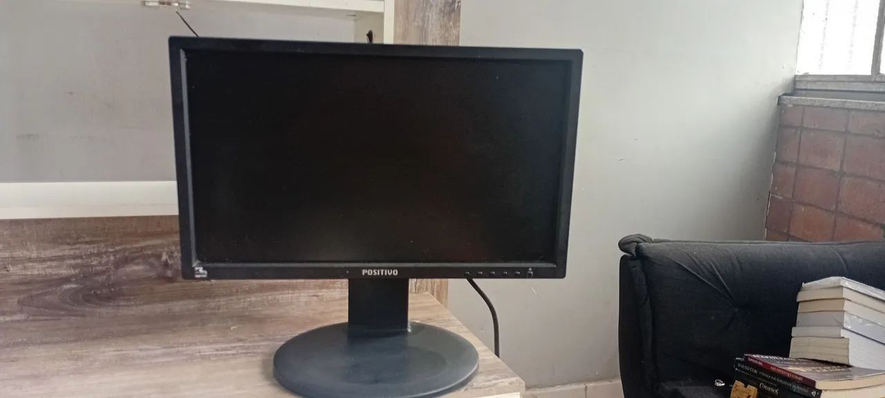Monitor Positivo 18" - Funcionando - R$ 200 - Foto 4