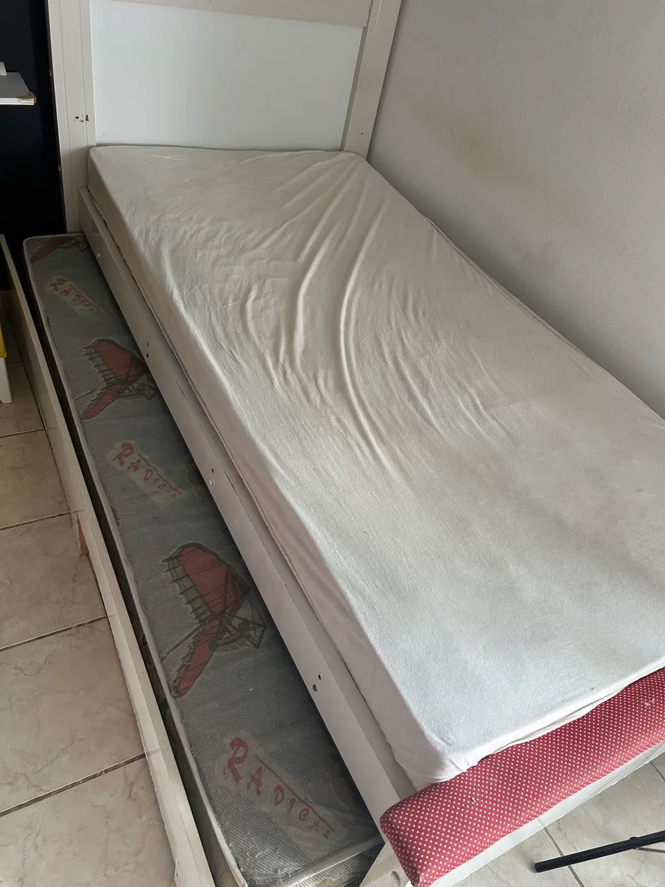 Vendo Bicama solteiro.