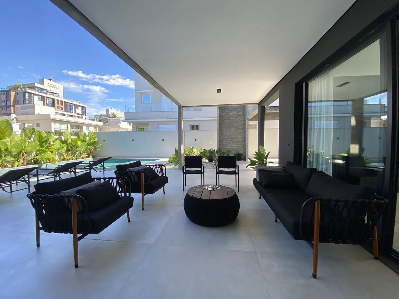 Casa para Locação em Florianópolis, JURERE INTERNACIONAL, 5 dormitórios, 5 suítes, 6 banhe - Foto 3
