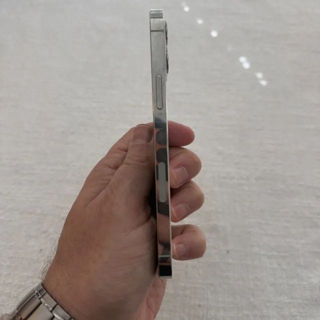 iPhone 12 Pro  - Foto 2