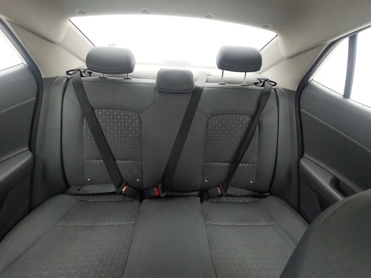 Hyundai HB20S Limited 1.0 TB Flex 12V Aut., foto 18 de 18