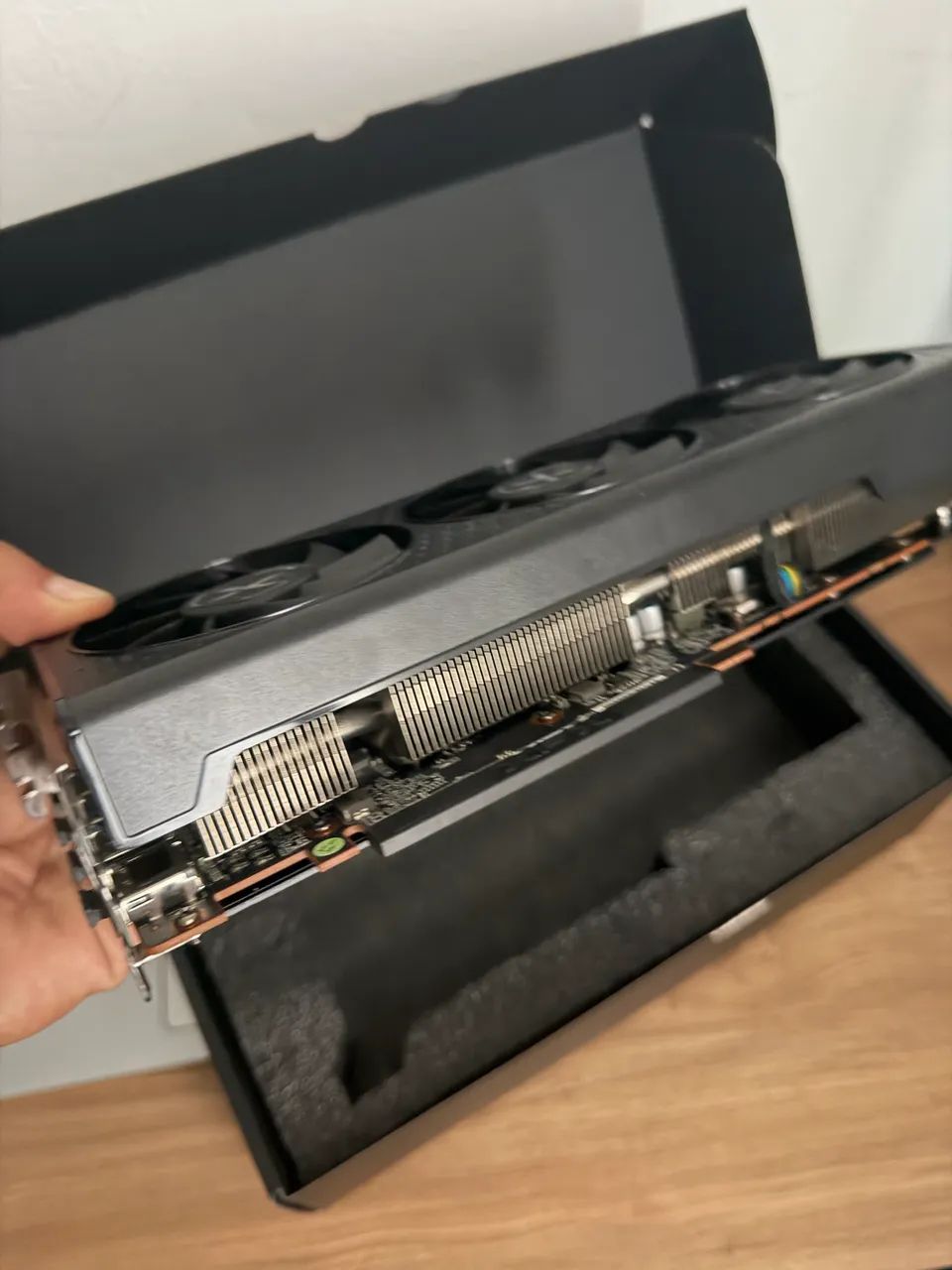 Placa de vídeo AMD RX 7600 - Foto 5