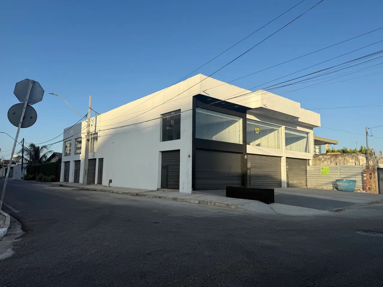 Loja coroa do meio 60m2