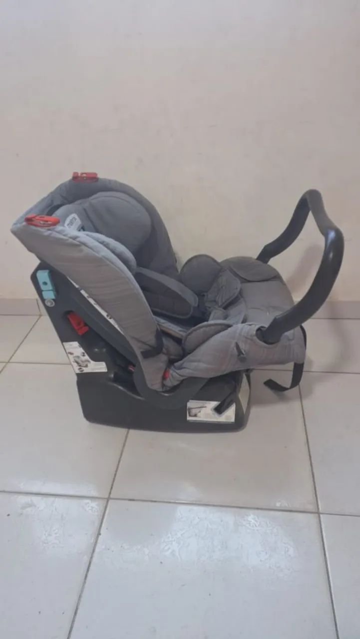 Cadeirinha para Carro Burigotto Matrix Evolution (0 a 25kg) - Cinza - Foto 2