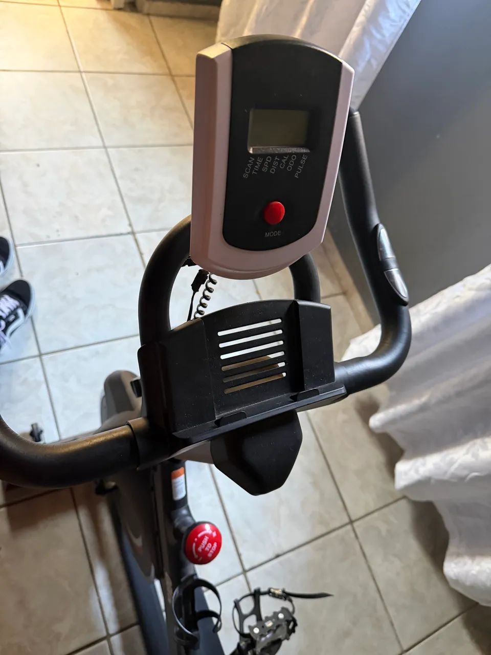 BICICLETA ERGOMÉTRICA  - Foto 4