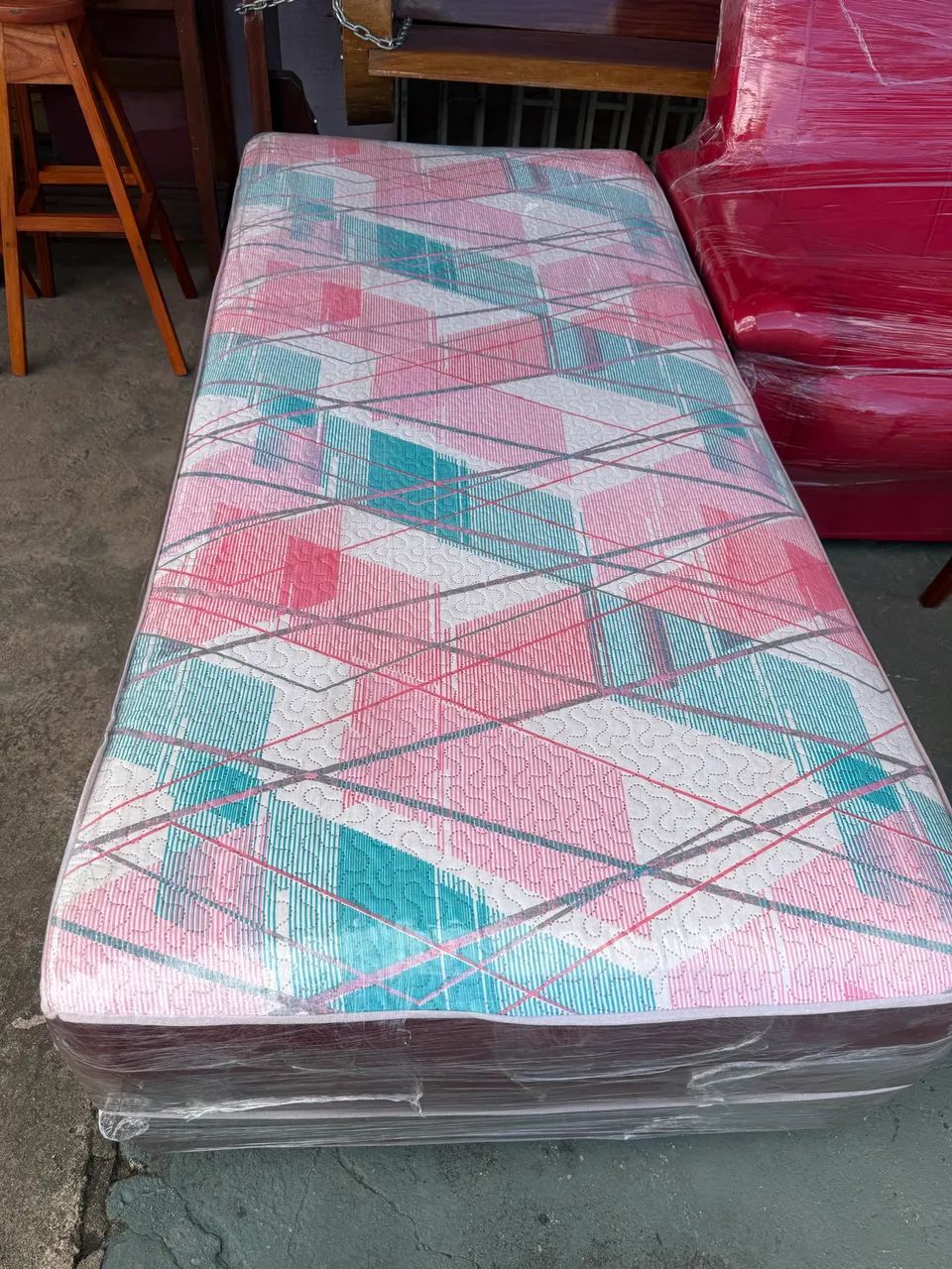 Cama solteiro espuma e de mola à pronta entrega  - Foto 3