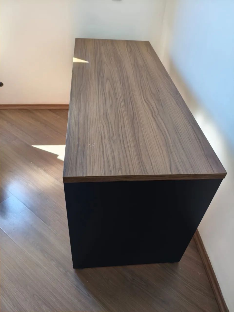 Mesa de escritório pouca usado 