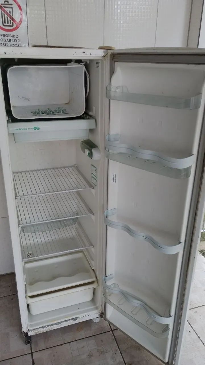 Vendo geladeira  - Foto 2