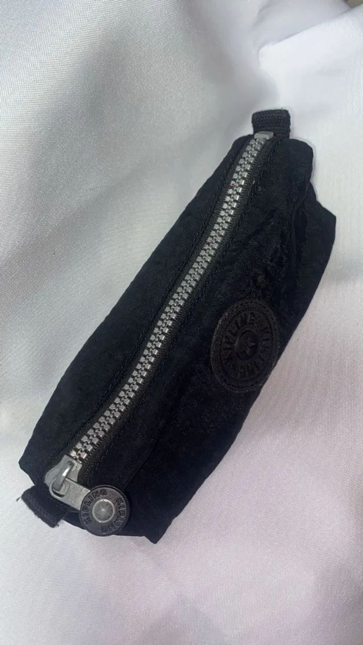 Estojo Kipling original sem o macaco 