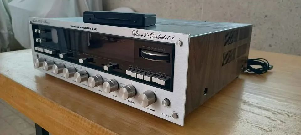 receivers MARANTZ MODELO 4400 + adaptador SQA-2