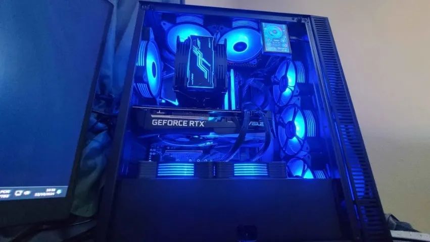 PC GAMER I9 9900K
