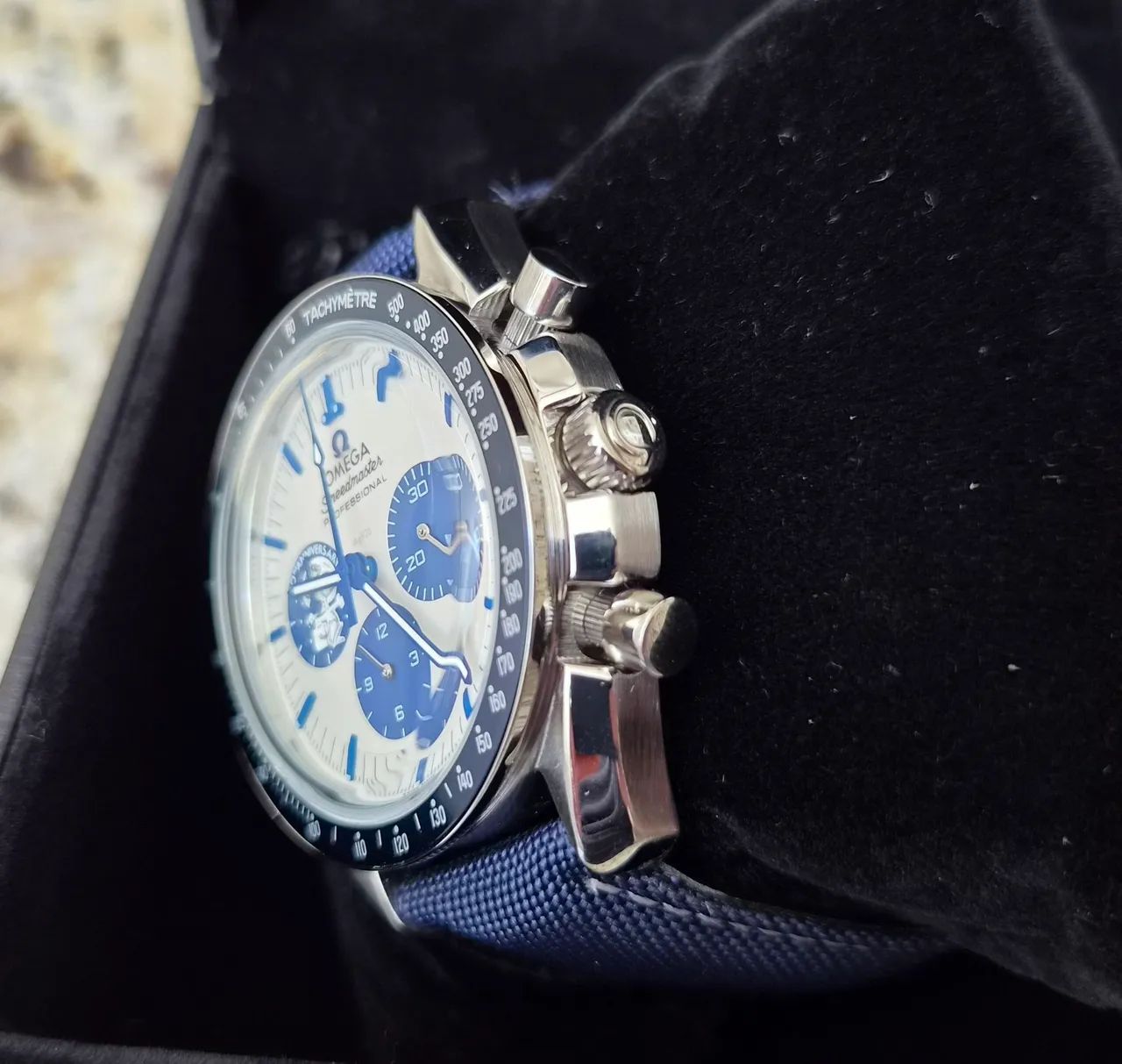 Relógio Omega Snoopy Quartzo 42mm Premium  - Foto 3