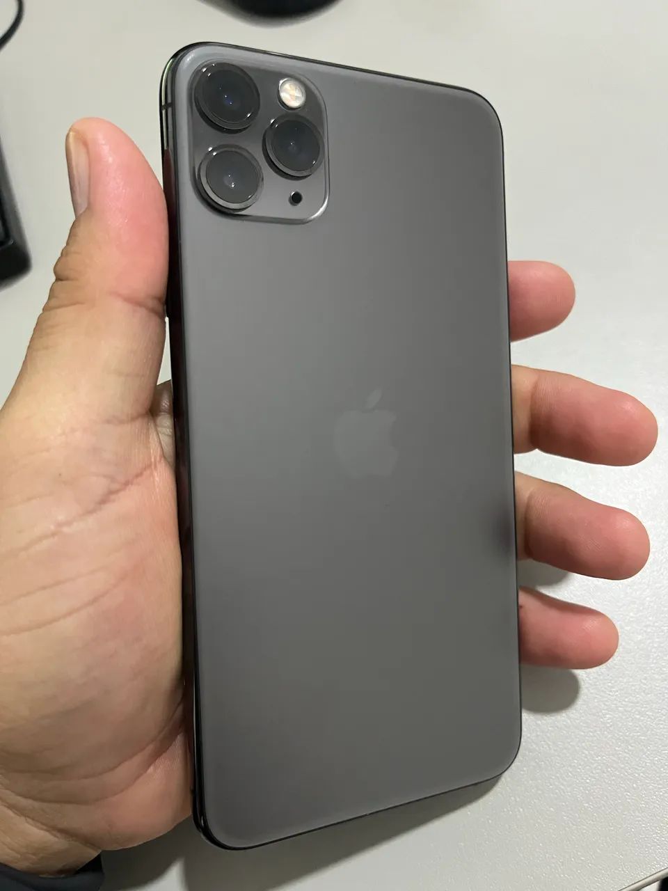 Iphone 11 pro max 64gb - Foto 2