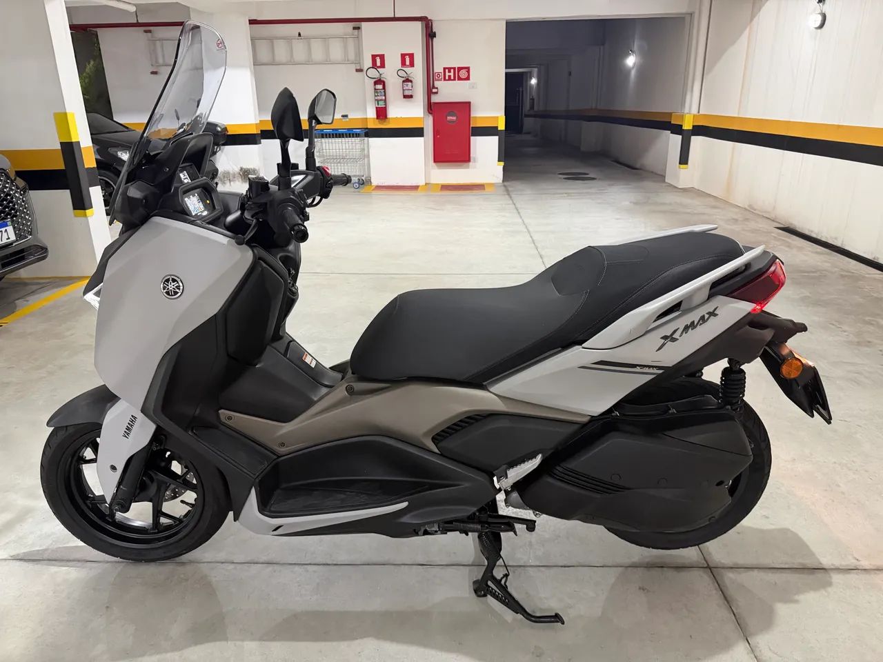 Yamaha Xmax 250 Conected - Foto 3