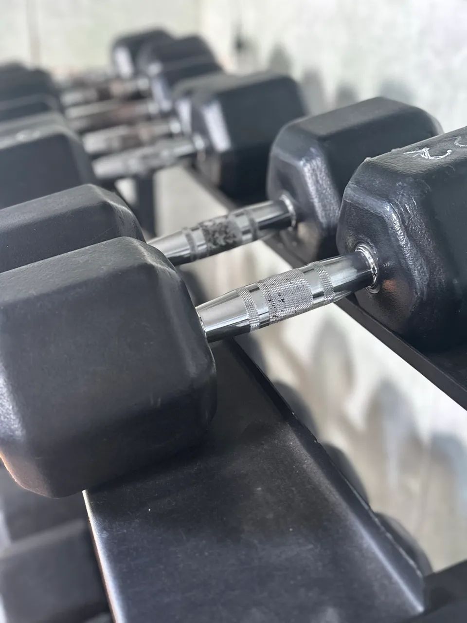Dumbell excelente estado - Kit 12 a 30 kg - Foto 3
