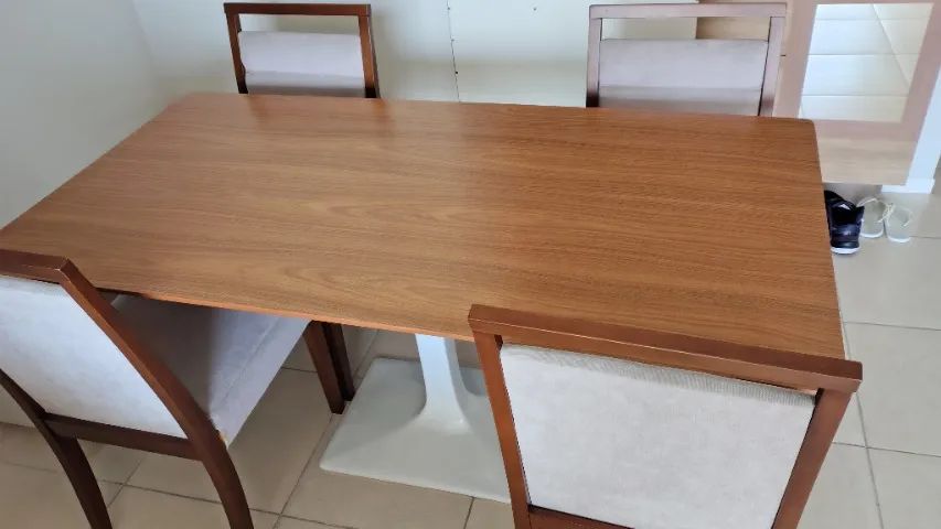 Moderna mesa Saarinen com base em epóxi retangular 04 cadeiras perfeitas  - Foto 2