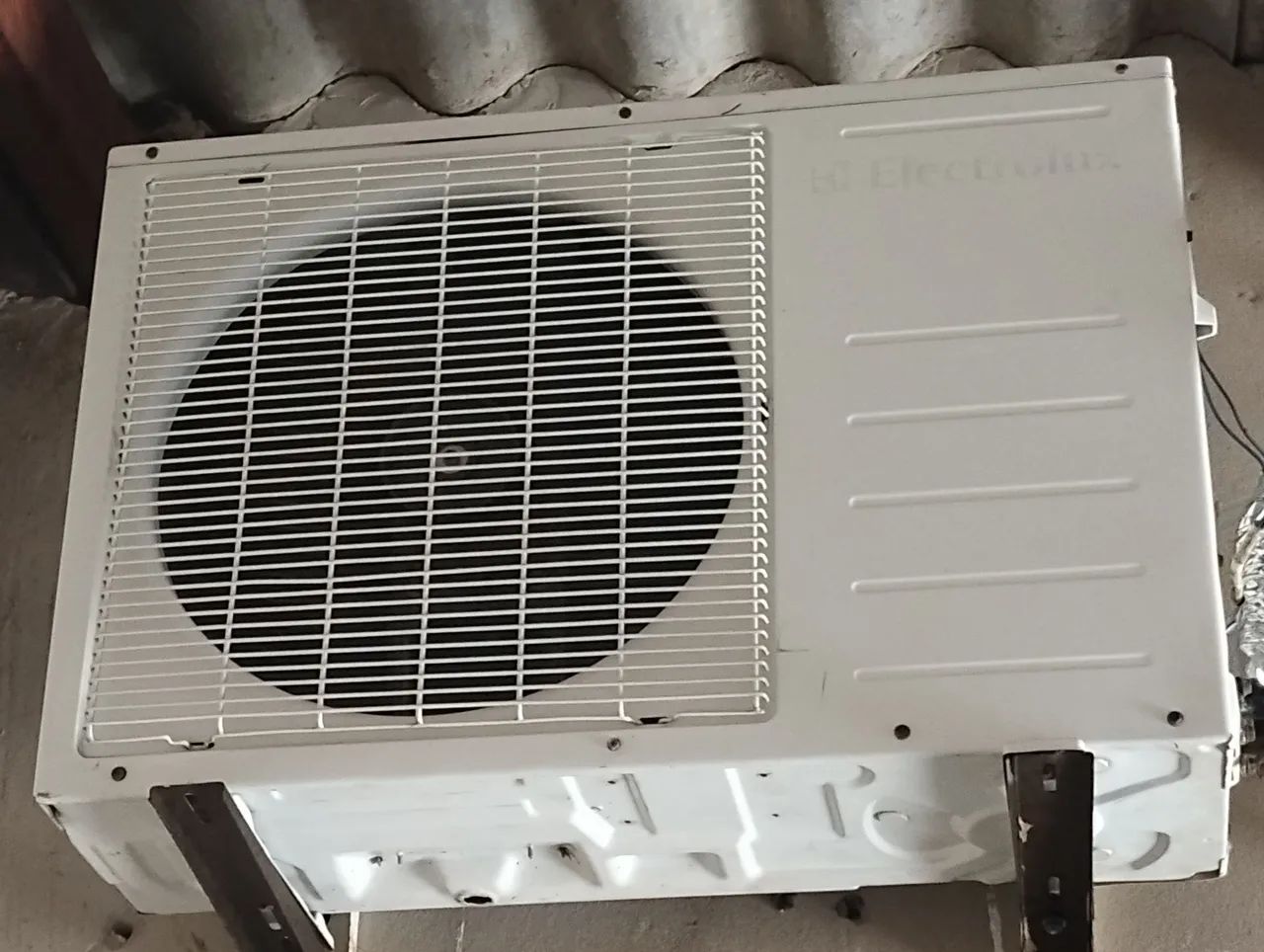 Central de ar 12.000 BTUs Electrolux - Foto 2