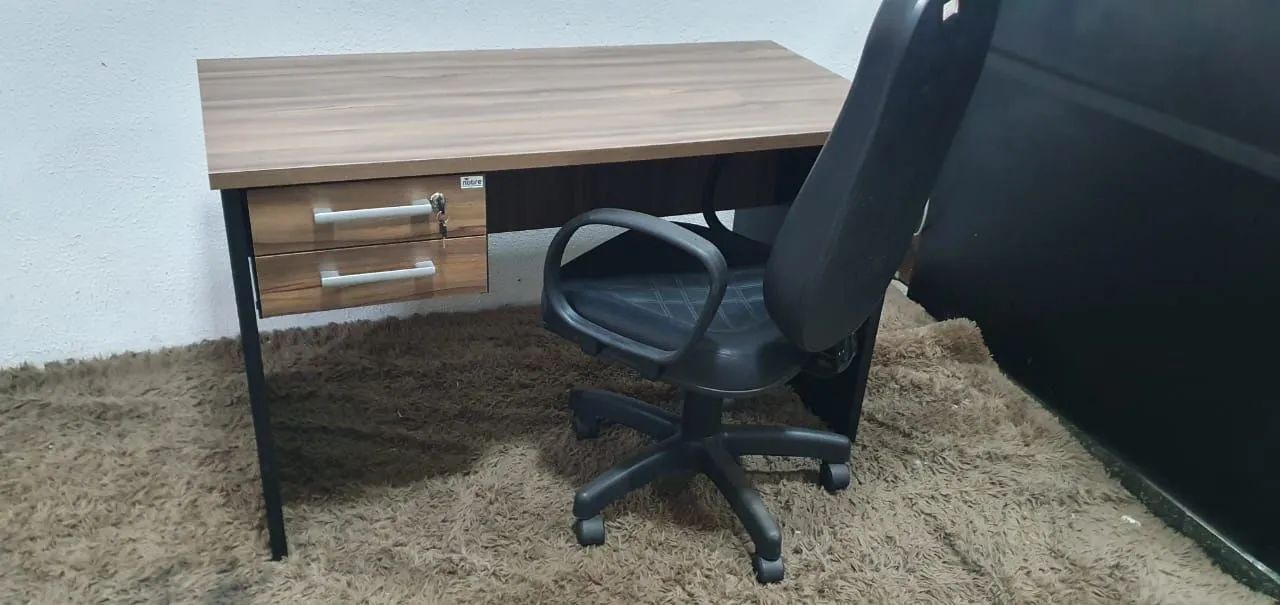 Mesa Reta para Recepção - Nova  - Foto 3