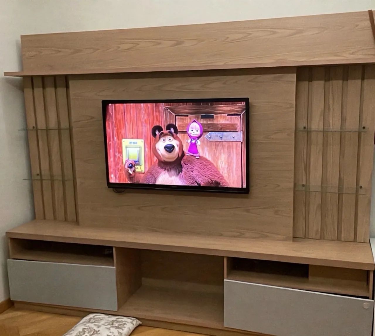 Estante - rack com painel 