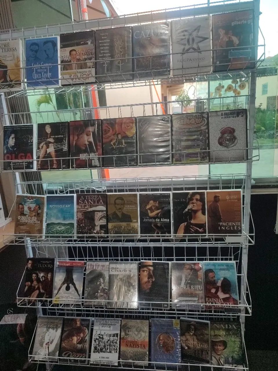 Dvd' s diversos filmes e shows para colecionadores  - Foto 3
