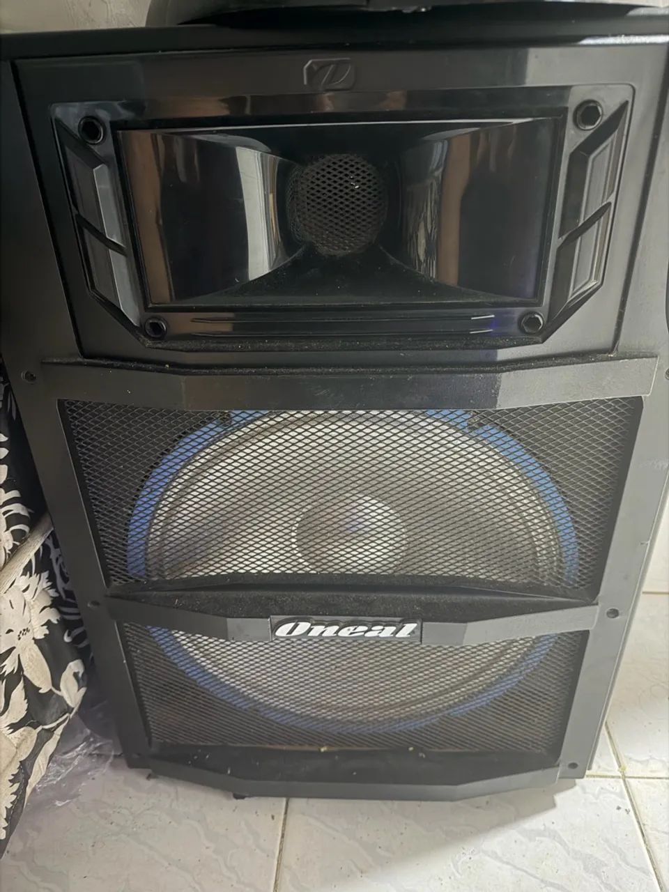 Caixa amplificada 