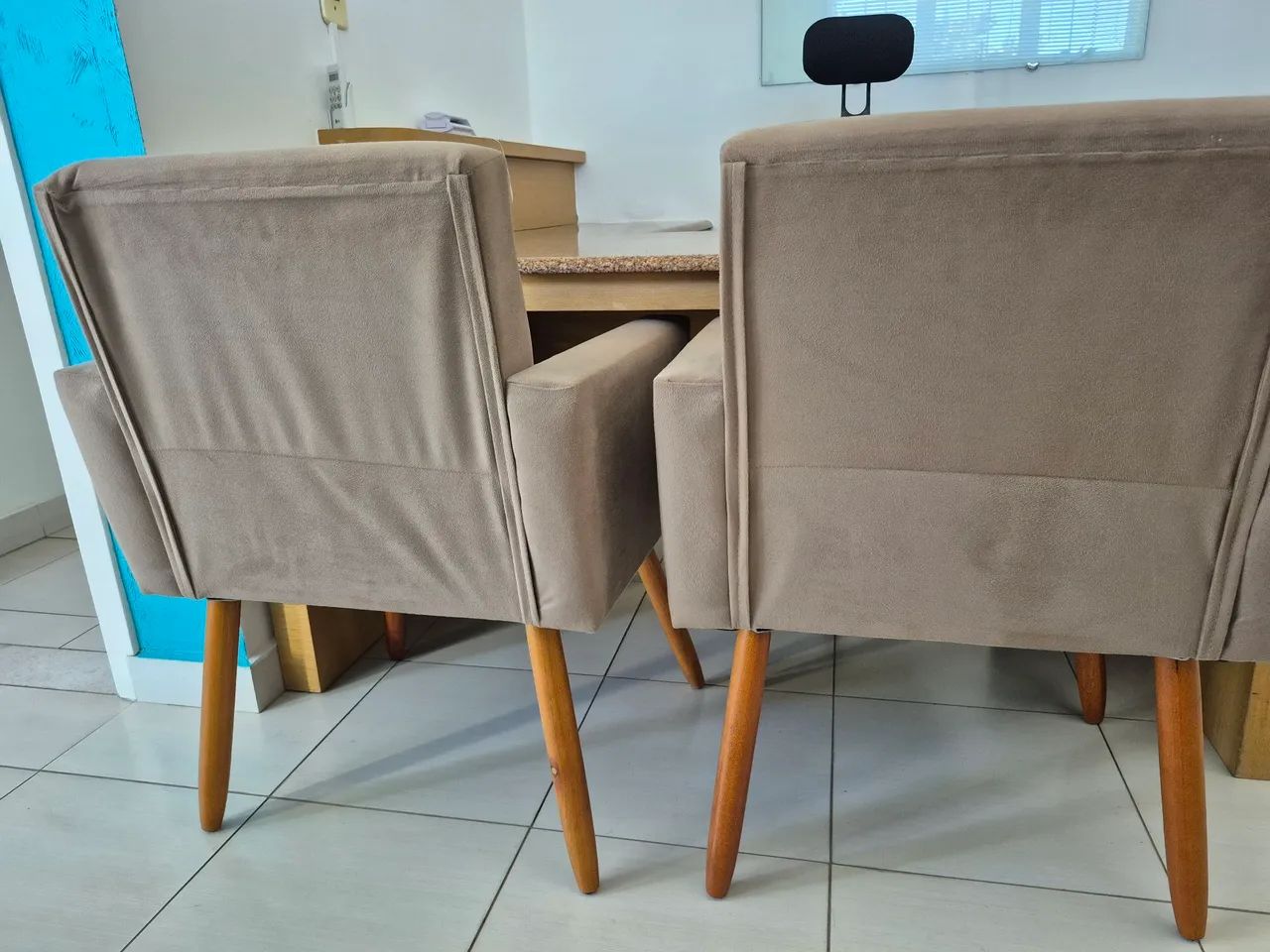 Vendo poltrona bege - Foto 2