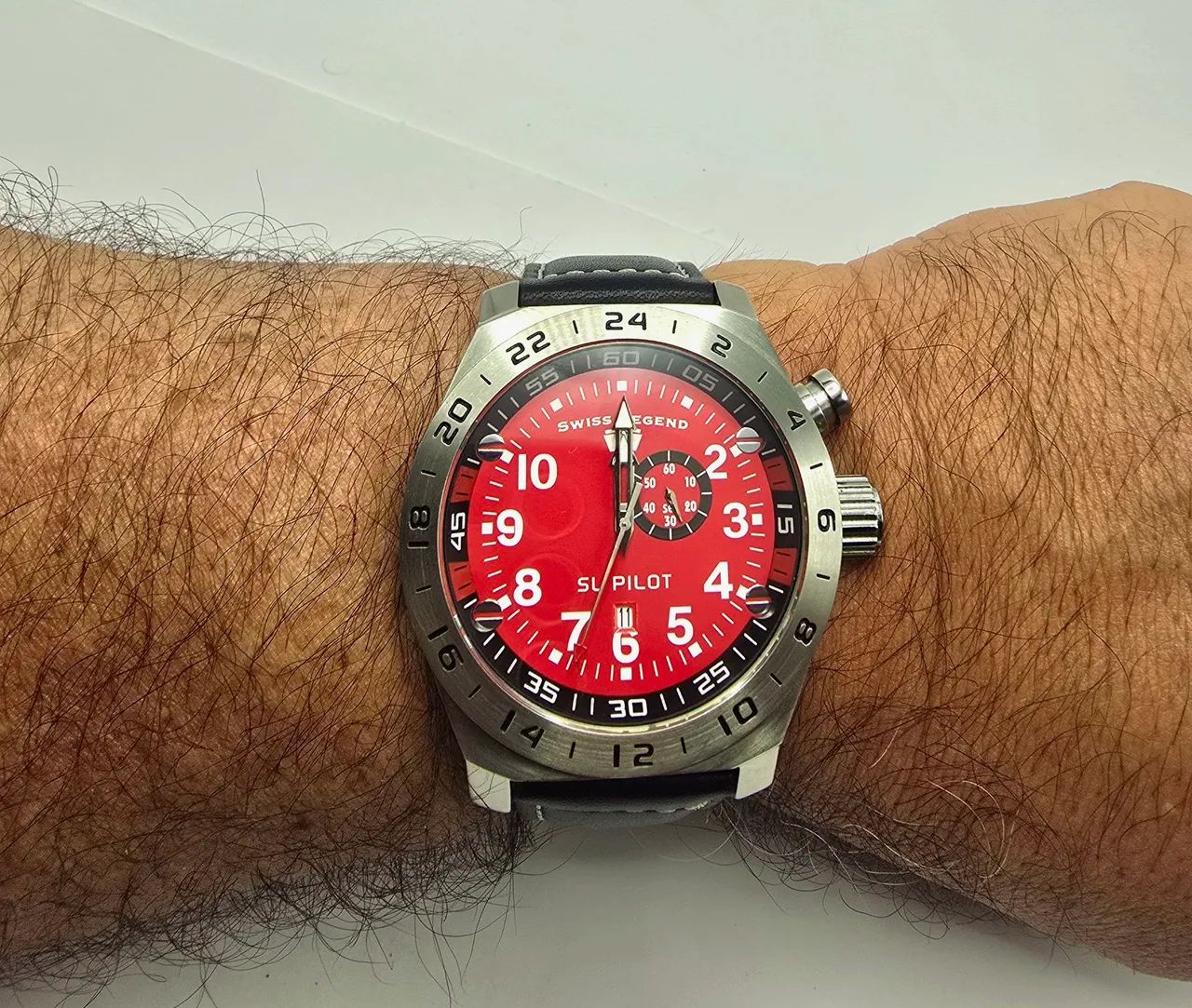 Relógio Swiss Legend SL Pilot GMT - Mostrador Vermelho - Completo