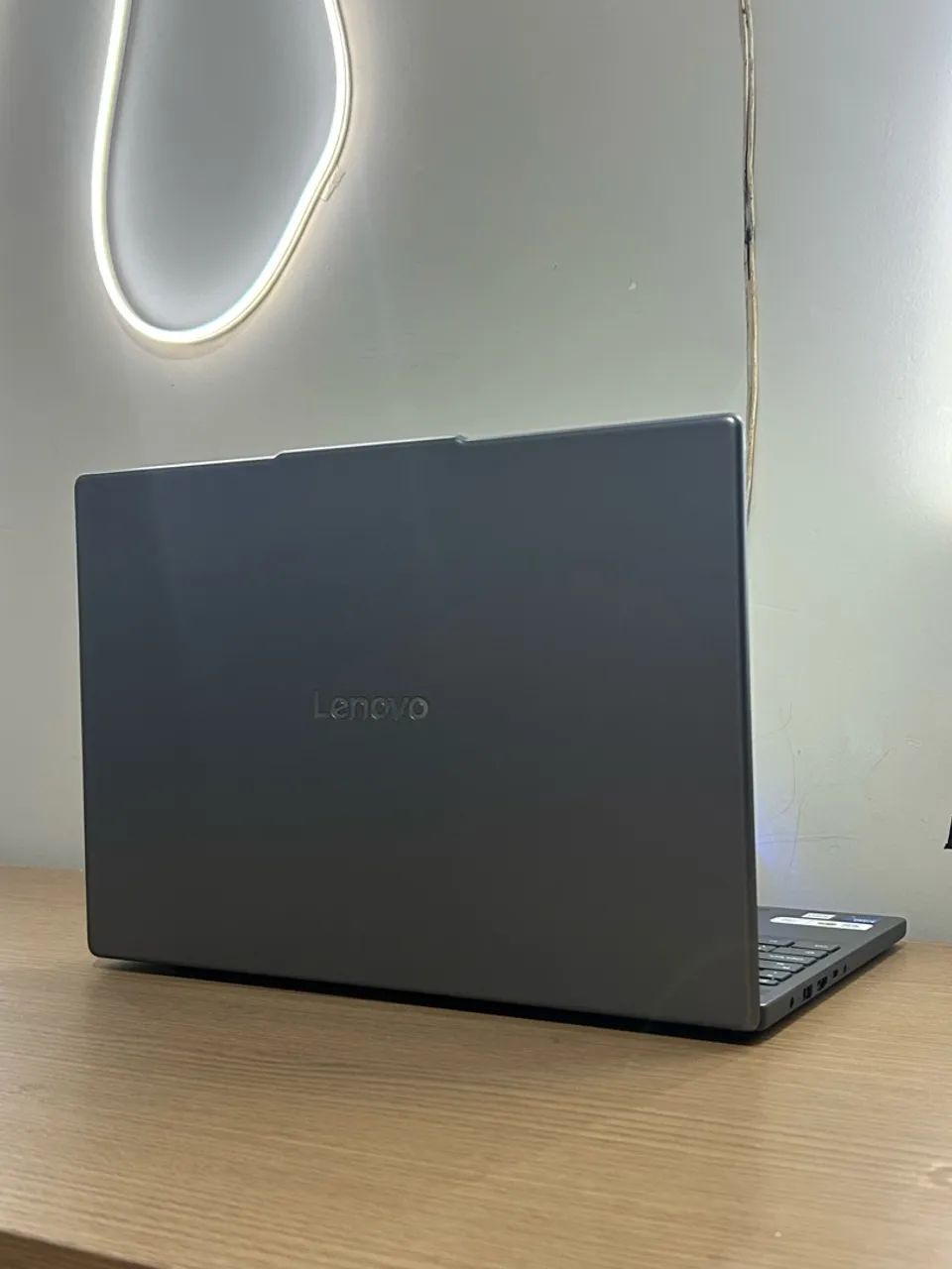 Lenovo Idea Pad Slim 3 - Foto 3