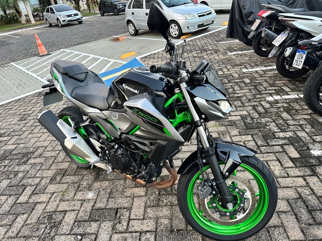 Moto de passeio e na garantia - Foto 3