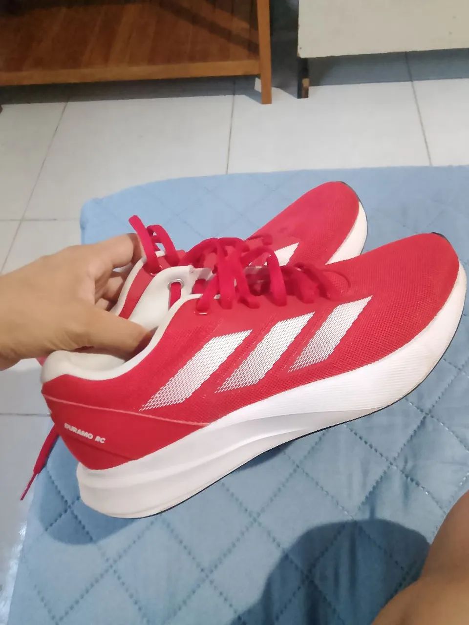 Tênis Adidas vermelho  - Foto 2