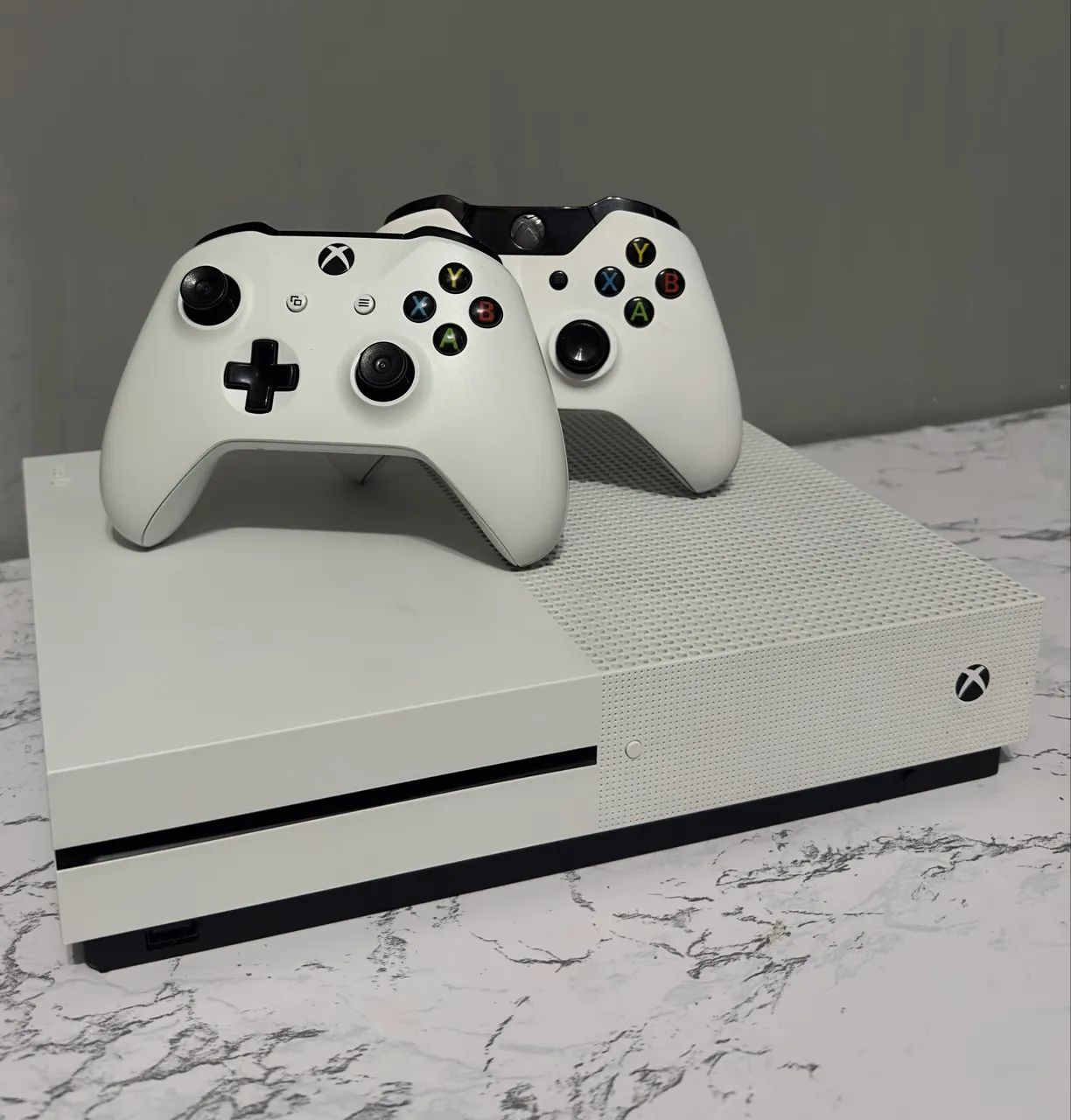 Xbox One S 1TB!!!