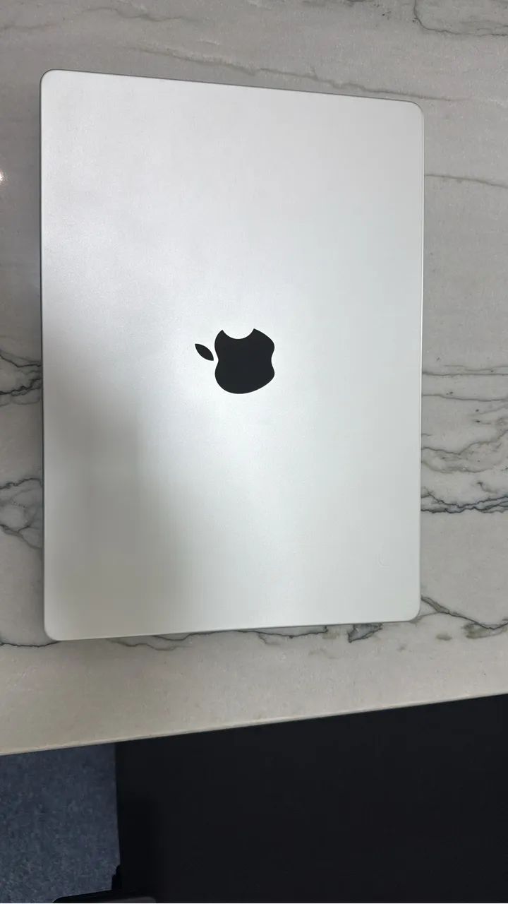 Macbook Pro 14 2024 8gb 1TB SSD + Mouse original Apple - Foto 4