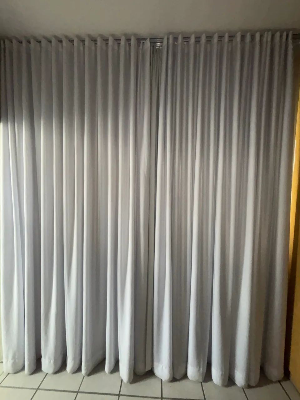 4 Cortinas com Blacout - Foto 3