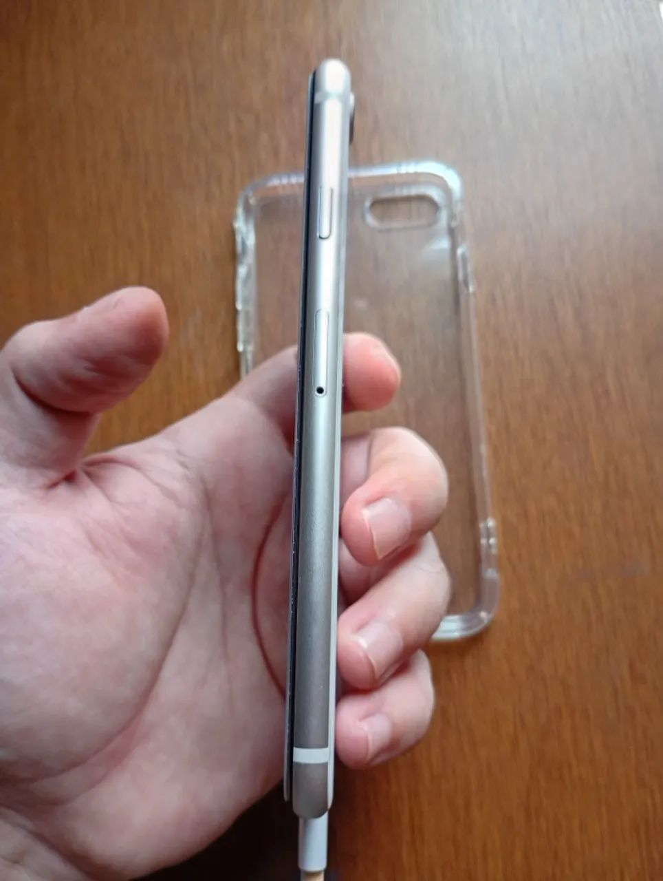 iPhone SE 3 (2022) 89% excelente.  - Foto 3