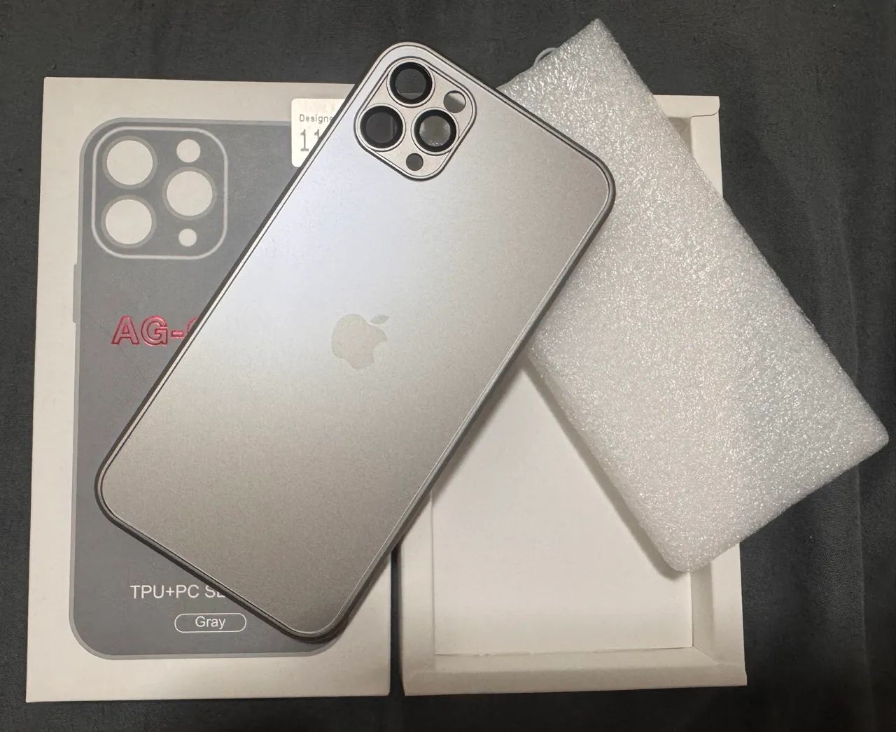 Capinha Ag-glass iPhone Mag 11 Pro, Max Gray - Nova na Caixa