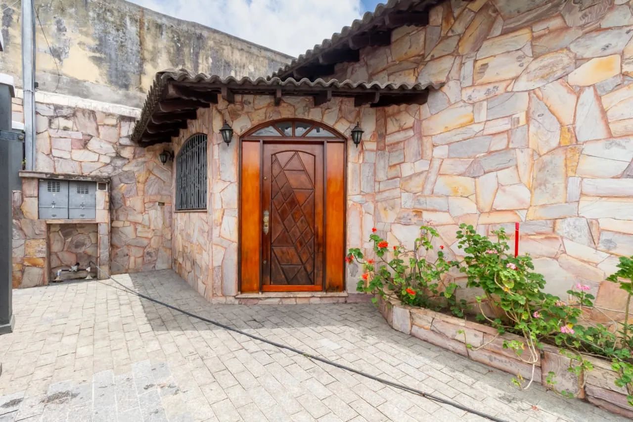 Sobreloja na Rua Alice Garcia Vega, 131  330 m² - Foto 4