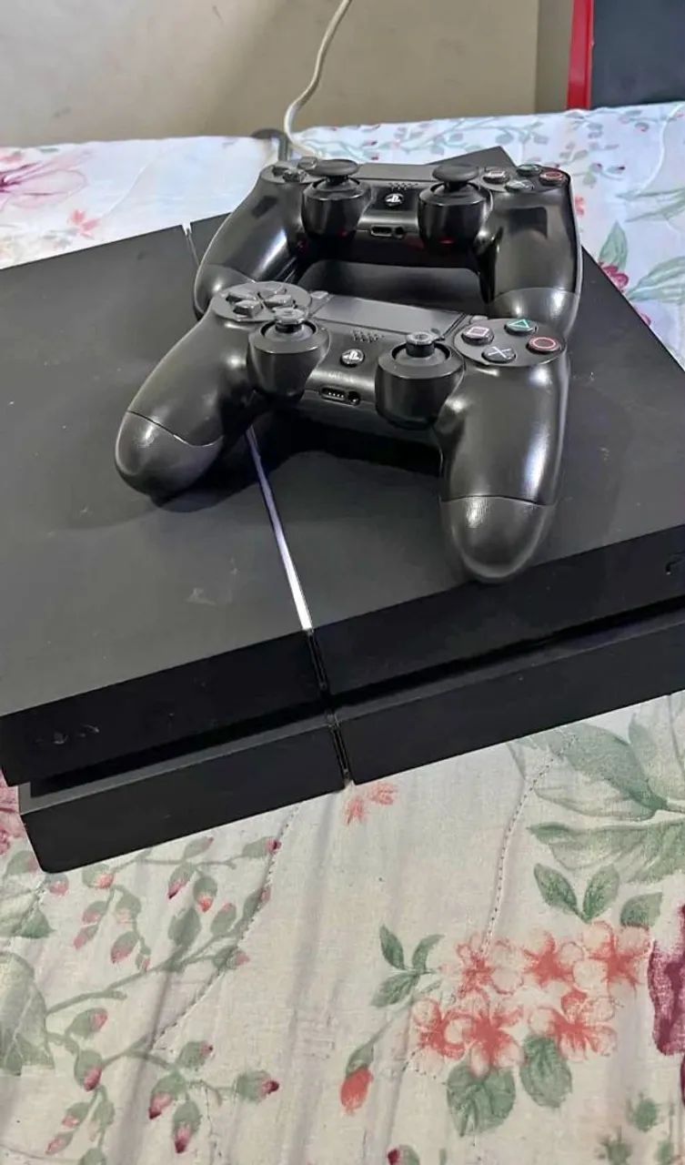 Playstation 4 com jogos